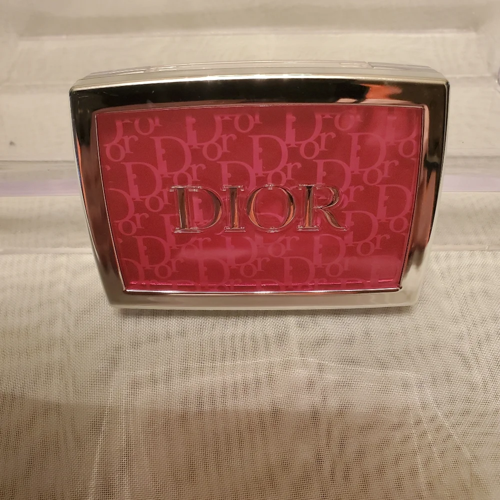 🍇CHRISTIAN DIOR BACKSTAGE ROSY GLOW #006  BERRY  NEW